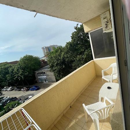 Garsoniere Dya Apartment เอโฟริเอนอร์ด ภายนอก รูปภาพ